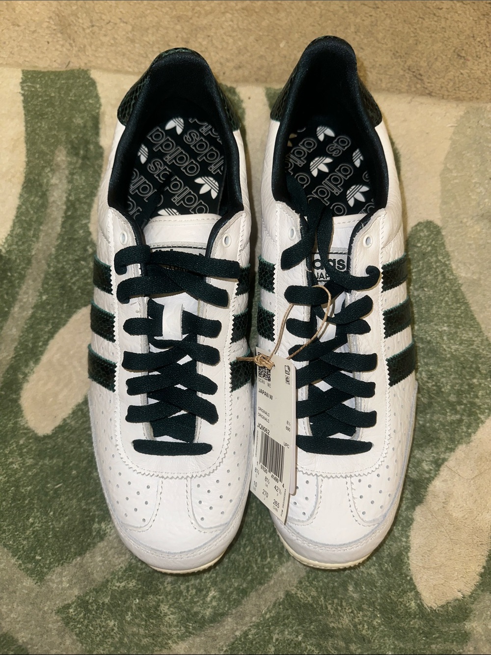 NWT adidas Originals Japan sneakers in white with dark green snake print